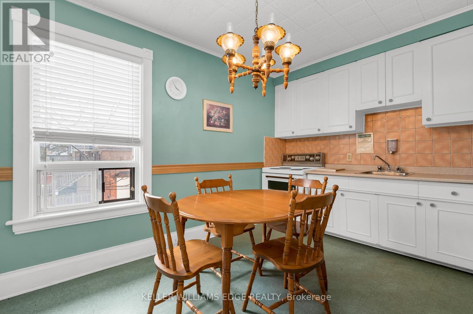 760 King Street E, Hamilton, Ontario  L8M 1A6 - Photo 9 - X12613942