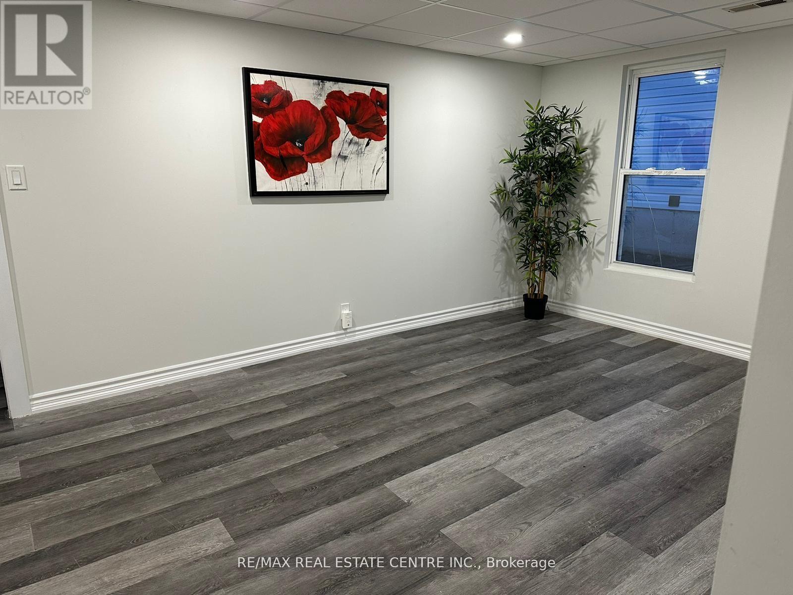 18 Forks Road E, Welland, Ontario  L3B 5K1 - Photo 8 - X12613950