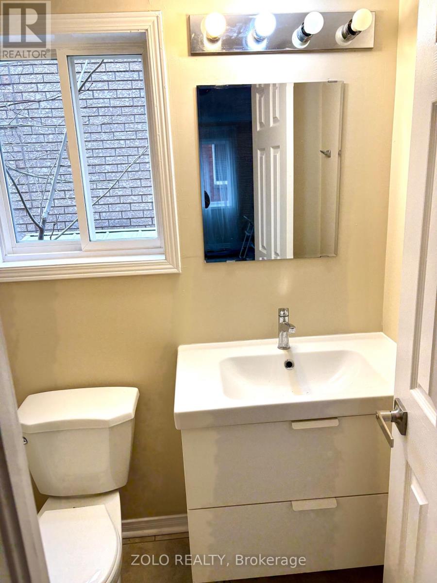 174 Tunbridge Road, Barrie, Ontario  L4M 6S1 - Photo 8 - S12587106