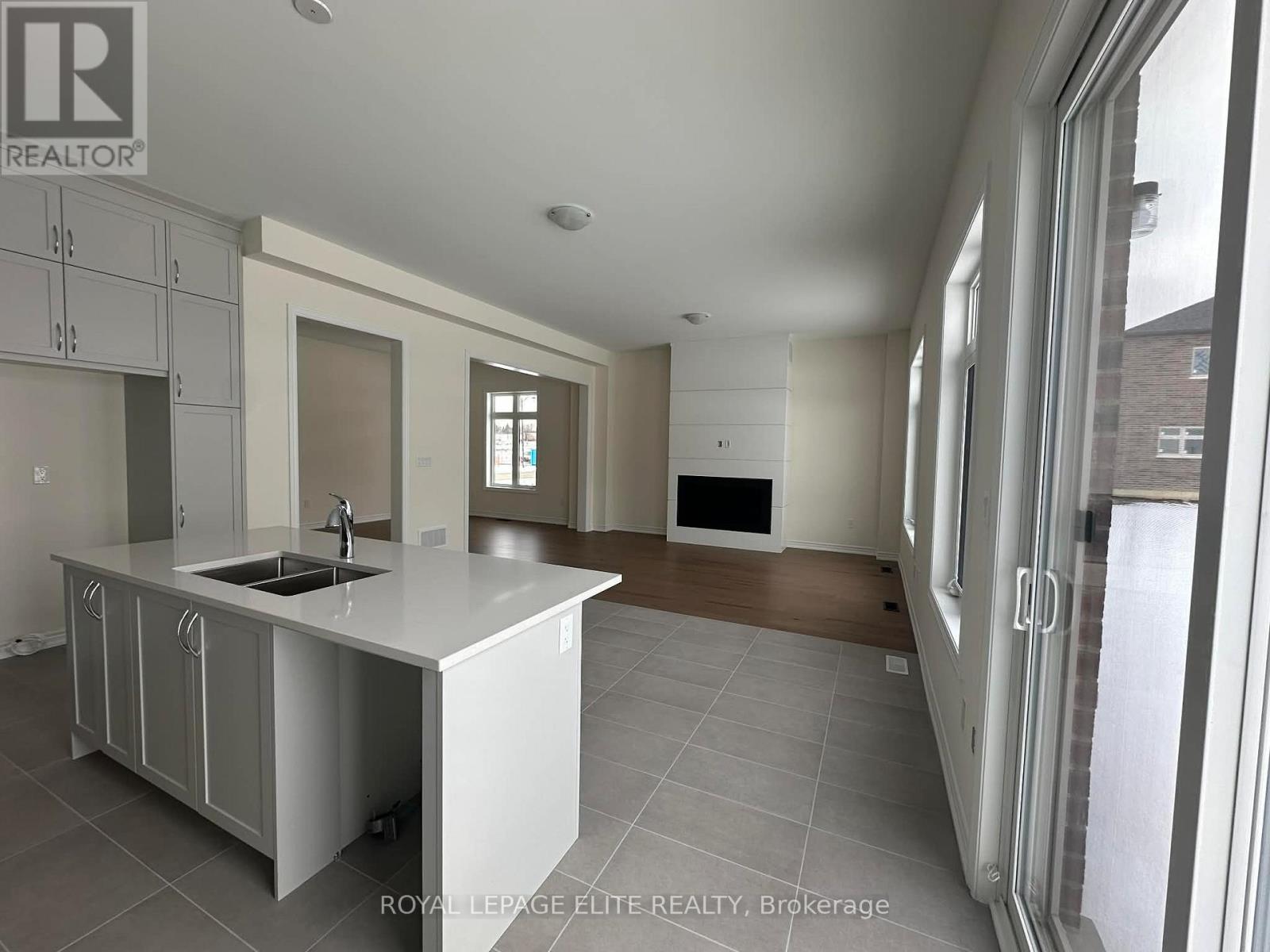 23 Addison Street, Caledon, Ontario  L7C 4P6 - Photo 15 - W12607748