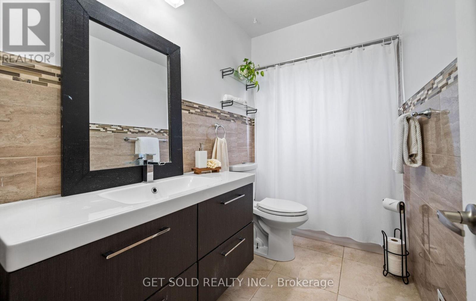 19 Ixworth Road, Toronto, Ontario  M9W 4R7 - Photo 22 - W12589698