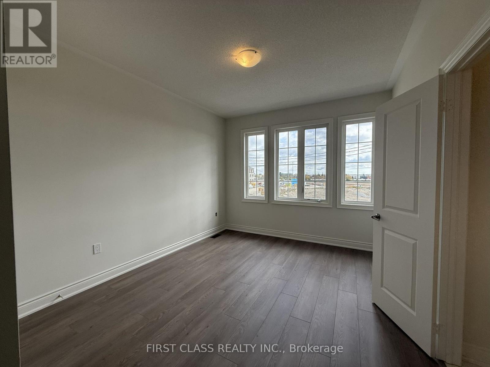 95 Boccella Crescent, Richmond Hill, Ontario L4B 0H9 - Photo 30 - N12501686