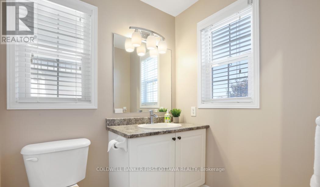 104 Streamside Crescent, Ottawa, Ontario  K2W 0A9 - Photo 23 - X12613794