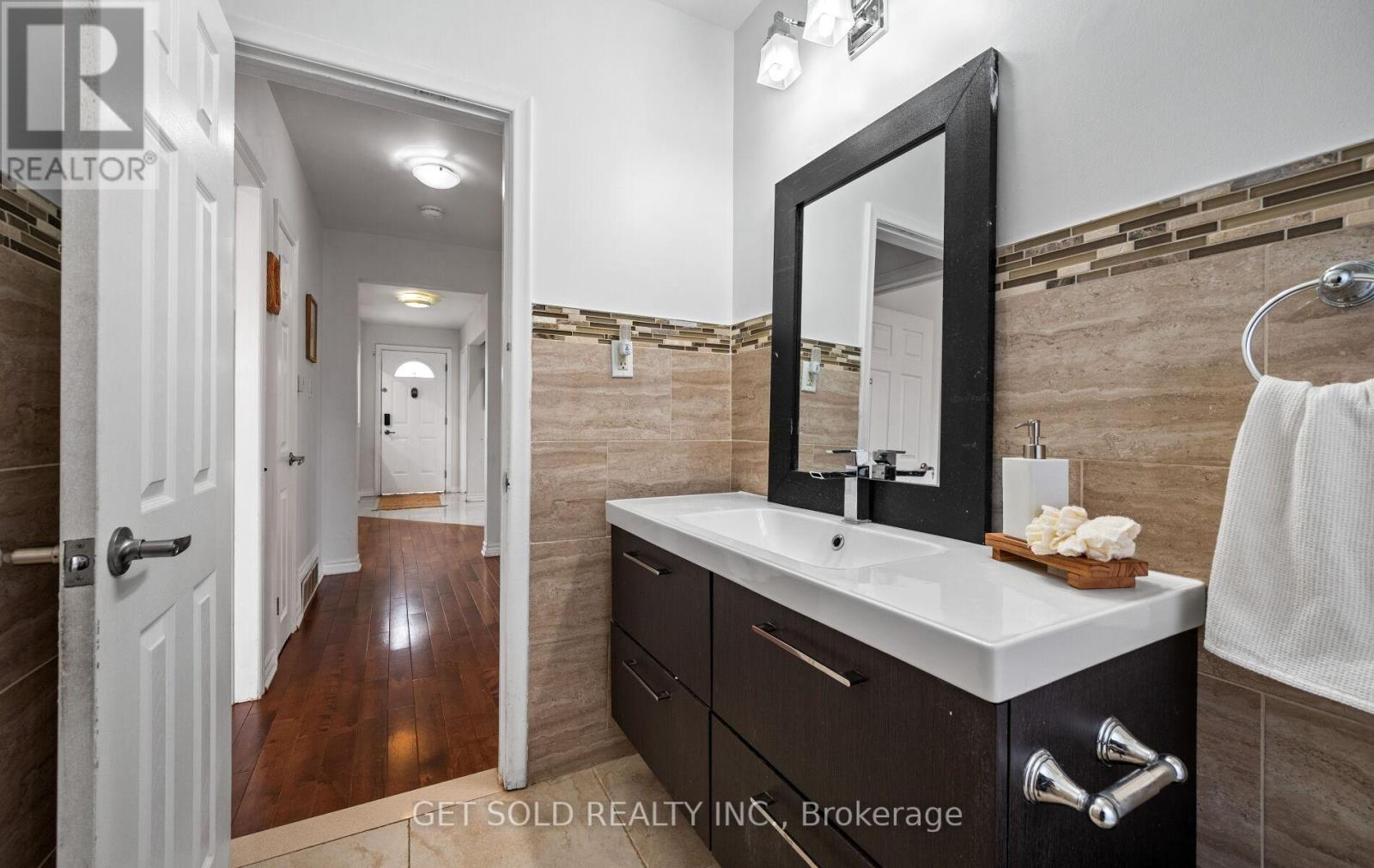 19 Ixworth Road, Toronto, Ontario  M9W 4R7 - Photo 23 - W12589698