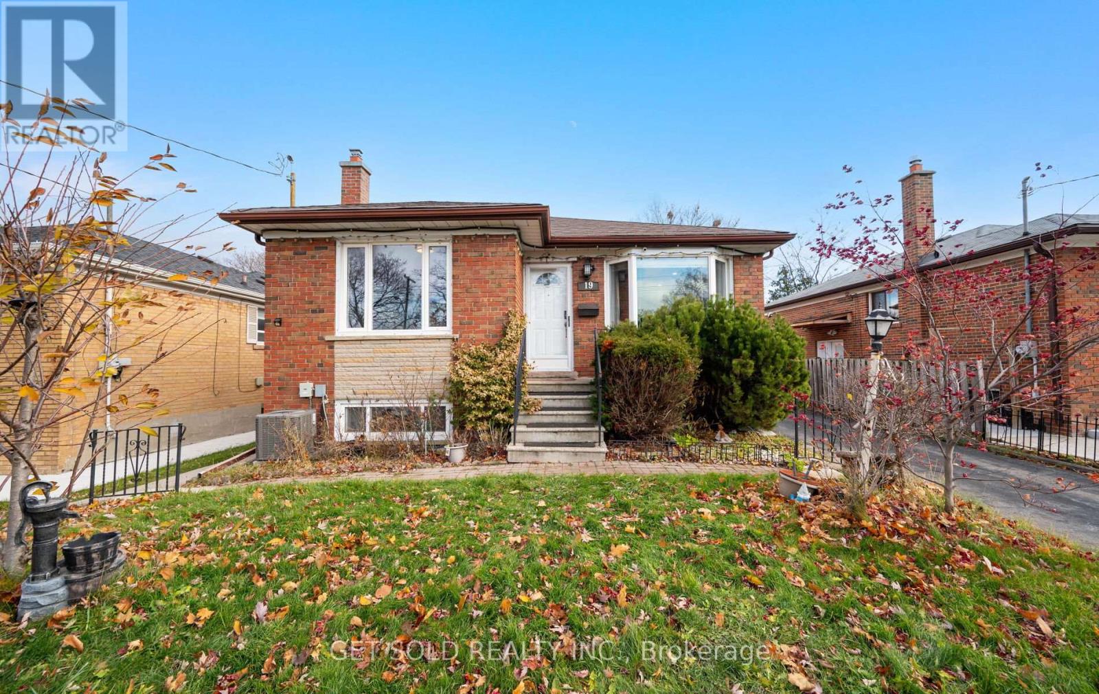 19 Ixworth Road, Toronto, Ontario  M9W 4R7 - Photo 43 - W12589698