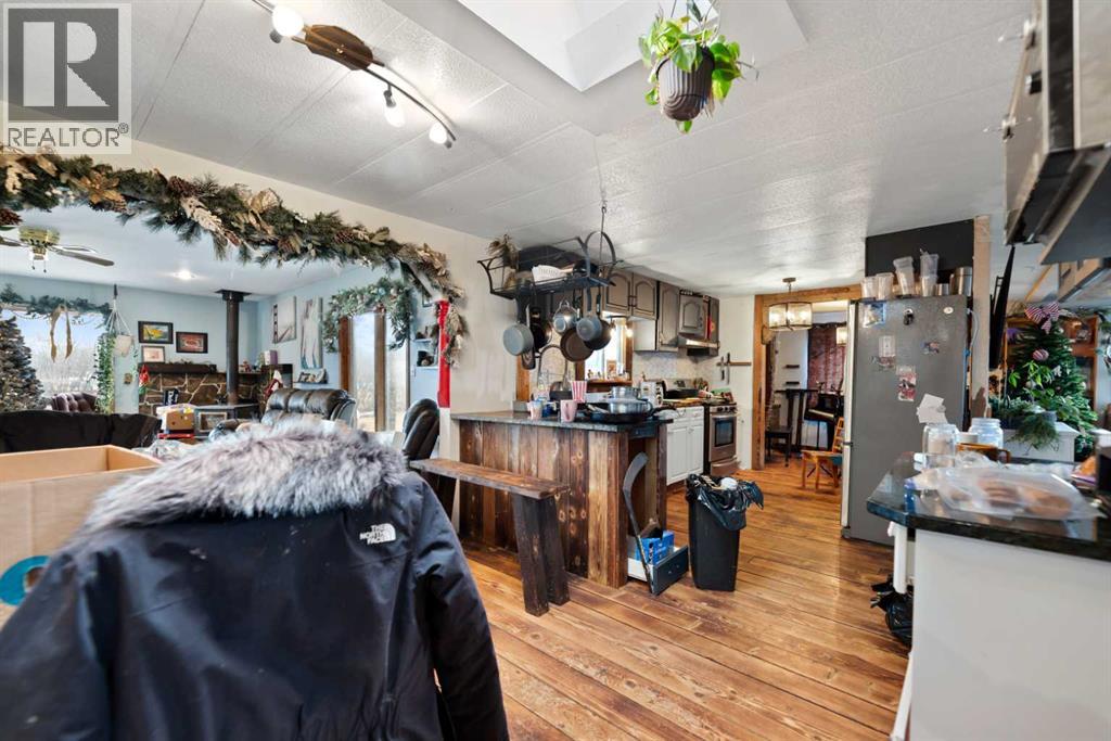 270065 Township Road 235, Rural Rocky View County, Alberta  T0J 1X0 - Photo 11 - A2271302