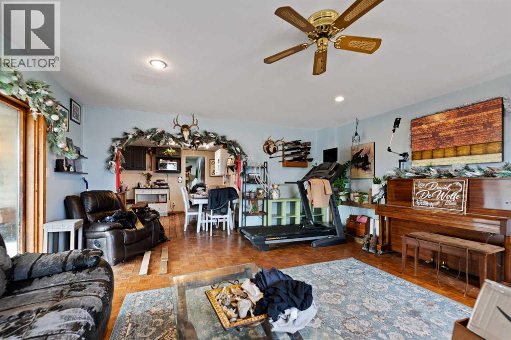 270065 Township Road 235, Rural Rocky View County, Alberta  T0J 1X0 - Photo 9 - A2271302