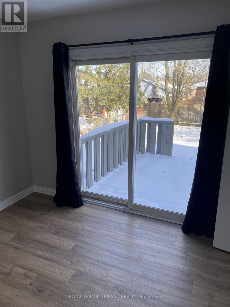 Main - 1072 Jalna Boulevard, London South, Ontario  N6E 2J5 - Photo 6 - X12614004