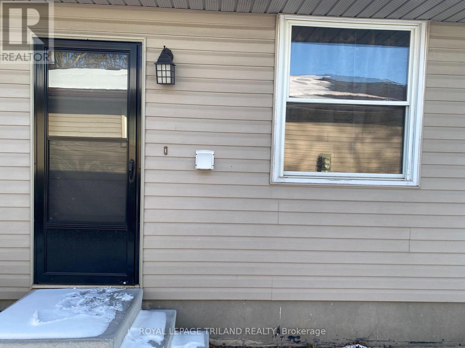 Basement - 1072 Jalna Boulevard, London South, Ontario  N6E 2J5 - Photo 2 - X12614006