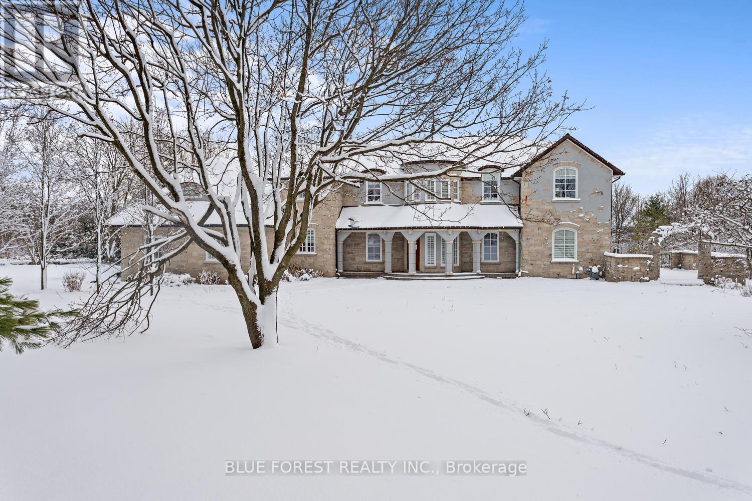 2955 Catherine Street, Thames Centre, Ontario  N0L 1G4 - Photo 2 - X12614106