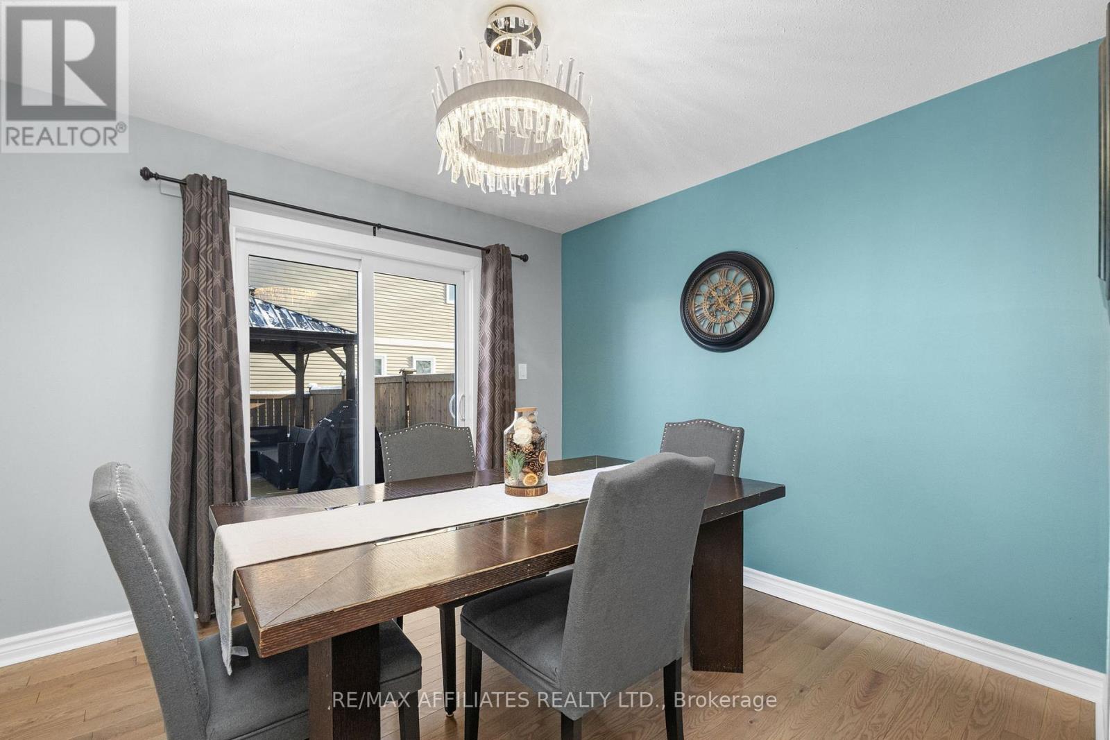 910 Borland Drive, Ottawa, Ontario  K1E 1X6 - Photo 13 - X12614012