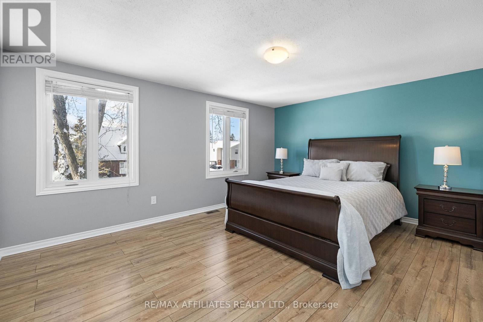 910 Borland Drive, Ottawa, Ontario  K1E 1X6 - Photo 24 - X12614012