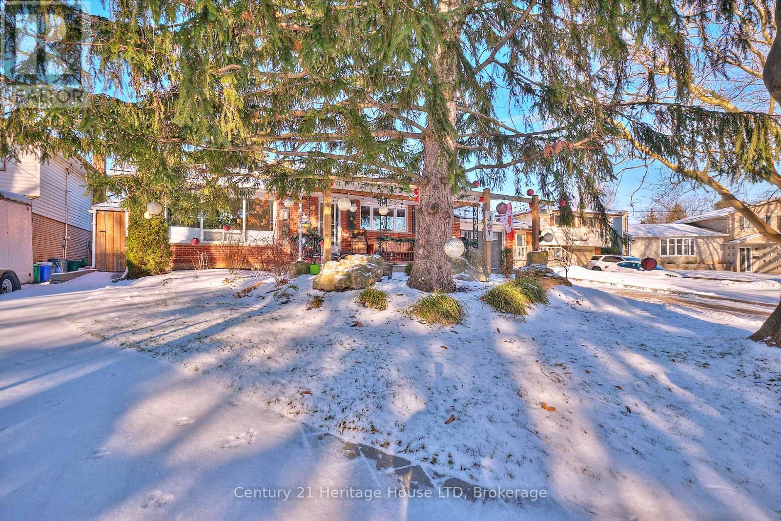 6887 Fairlawn Crescent, Niagara Falls, Ontario  L2G 5B1 - Photo 45 - X12614056