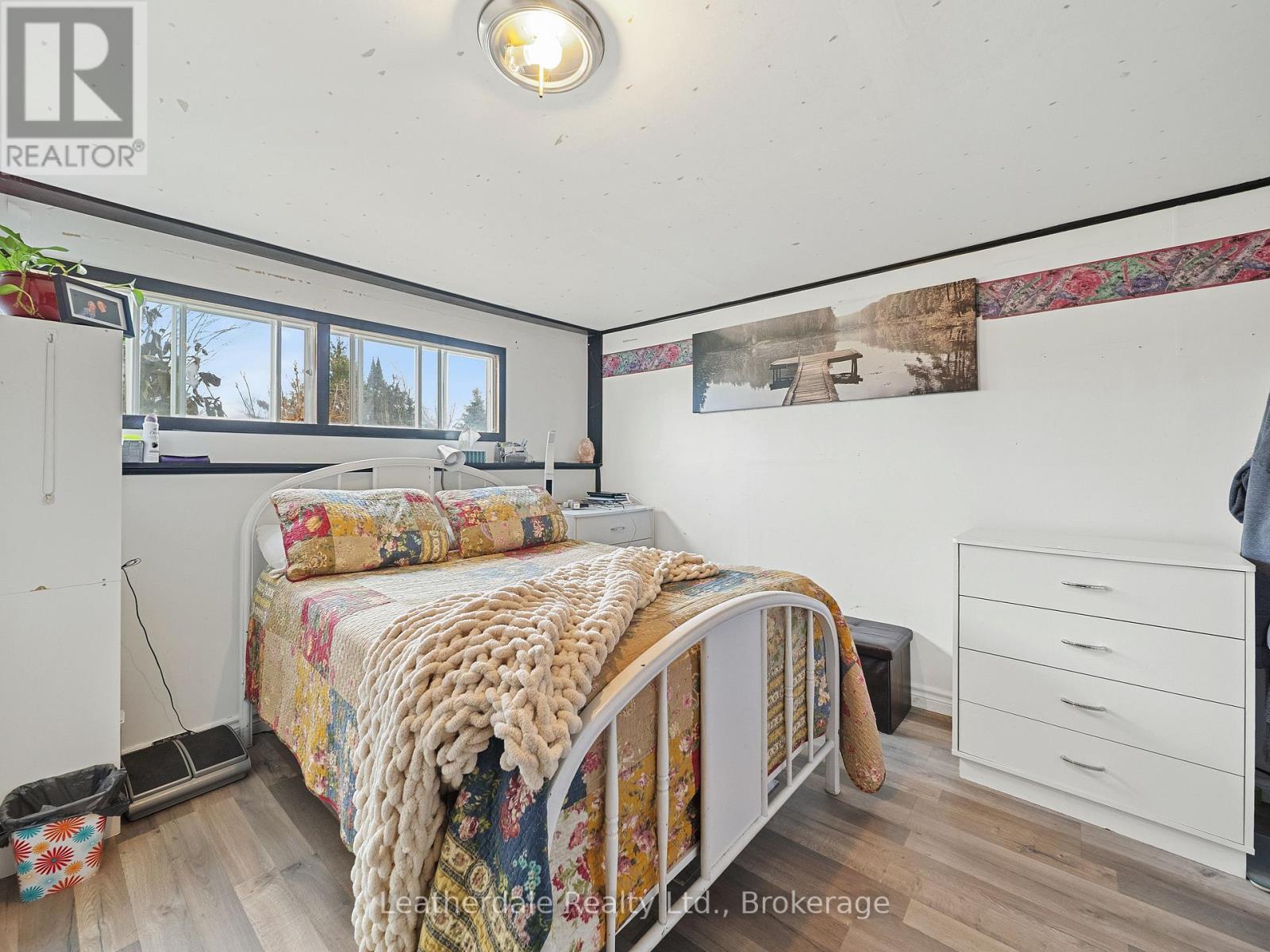 16 Preston Street, Oro-Medonte (Warminister), Ontario  L0K 2G0 - Photo 20 - S12614002