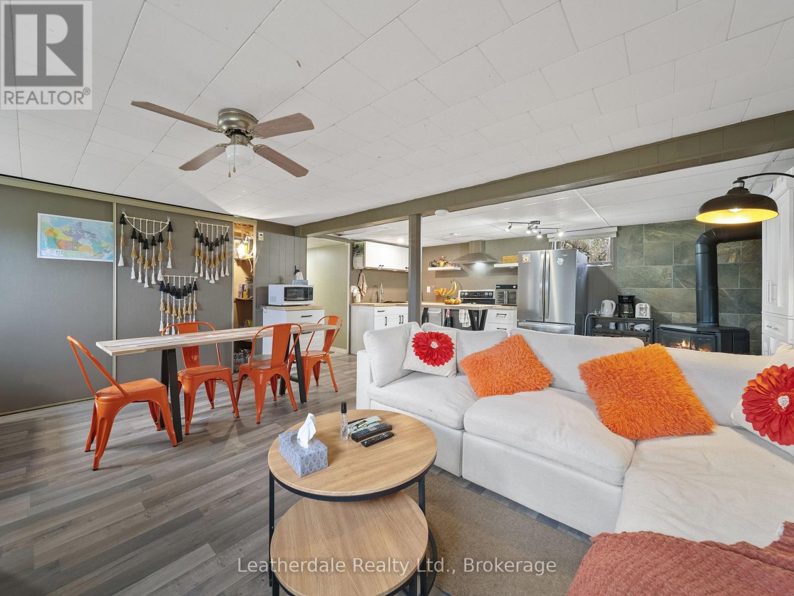 16 Preston Street, Oro-Medonte (Warminister), Ontario  L0K 2G0 - Photo 24 - S12614002