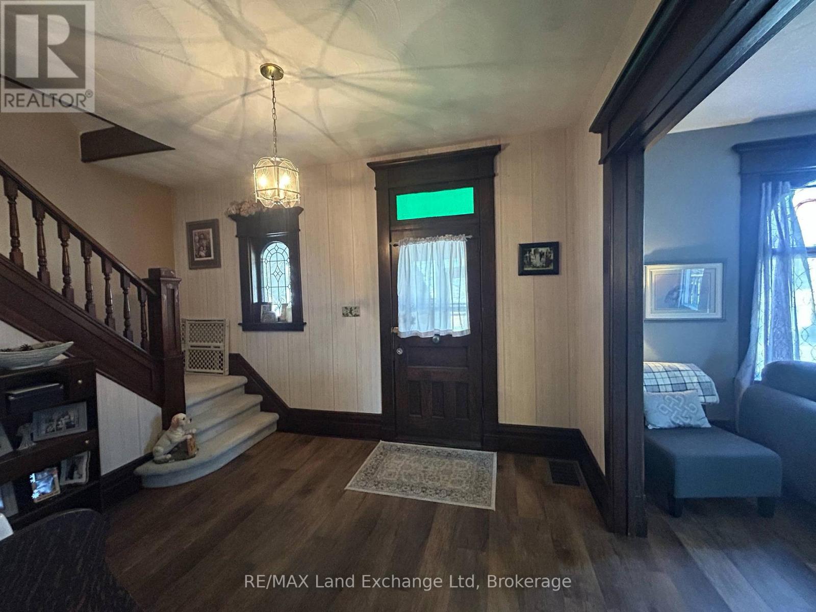 327 Frances Street, North Huron (Wingham), Ontario  N0G 2W0 - Photo 3 - X12613996