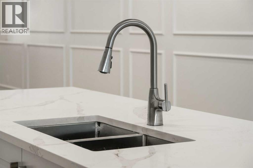 27 Wolf Crescent, Okotoks, Alberta  T1S 5V1 - Photo 9 - A2266958