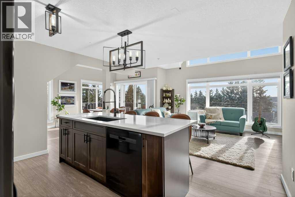 305, 141 Mountain Street, Cochrane, Alberta  T4C 1Z5 - Photo 5 - A2269892