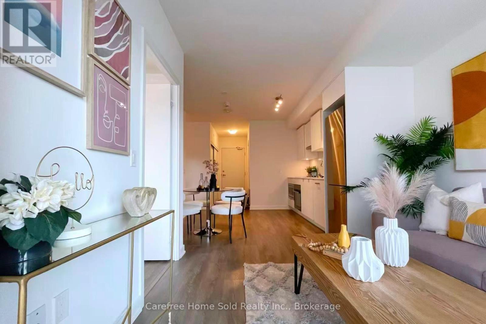 908 - 195 Redpath Avenue, Toronto, Ontario  M4P 0E4 - Photo 3 - C12442599