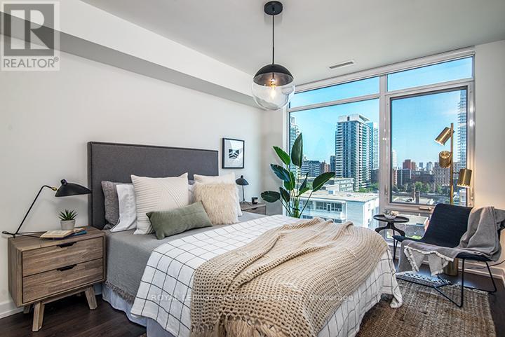 3009 - 18 Erskine Avenue, Toronto, Ontario  M4P 0C9 - Photo 9 - C12614116