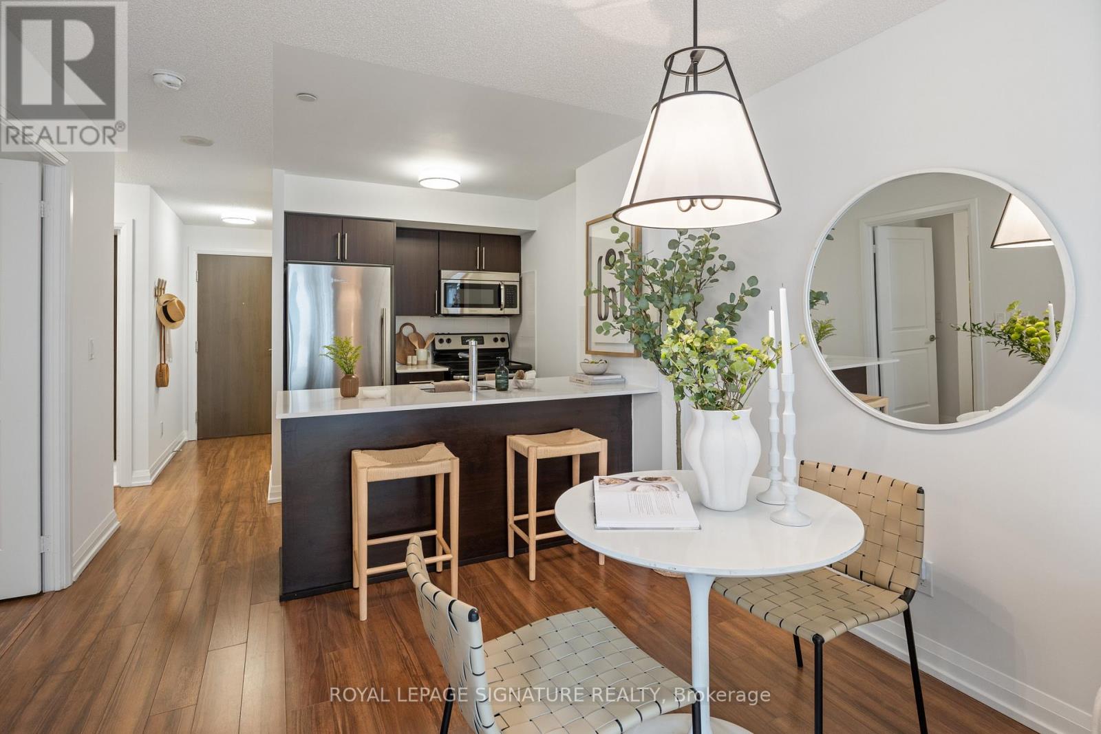 110 - 305 Roehampton Avenue, Toronto (Mount Pleasant East), Ontario  M4P 0B2 - Photo 5 - C12614118