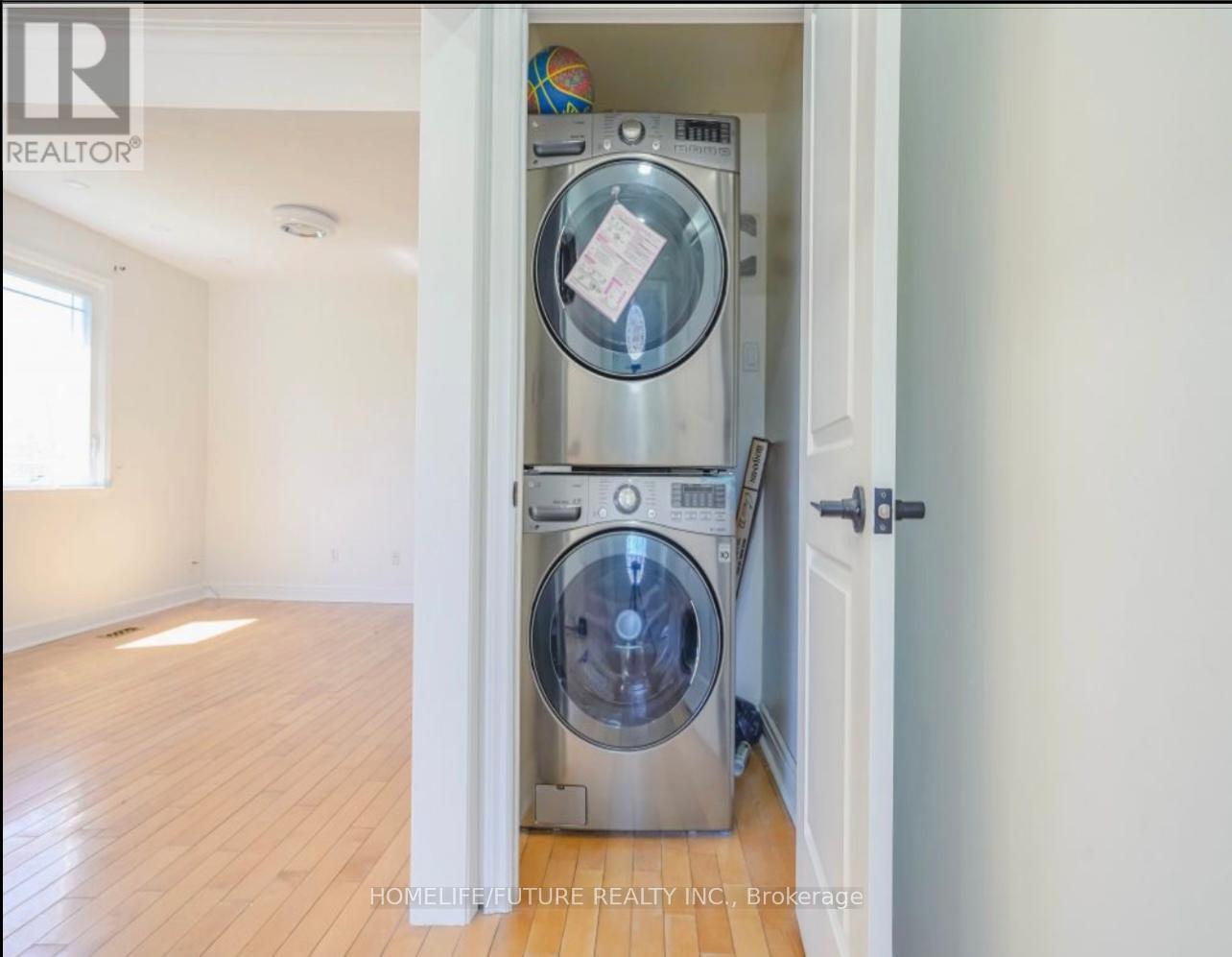 62 North Edgely Avenue, Toronto, Ontario  M1K 1T7 - Photo 12 - E12614014