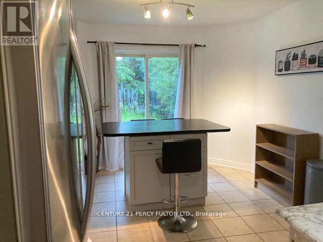 27 Whitewater Street, Whitby, Ontario  L1R 2S8 - Photo 14 - E12614038