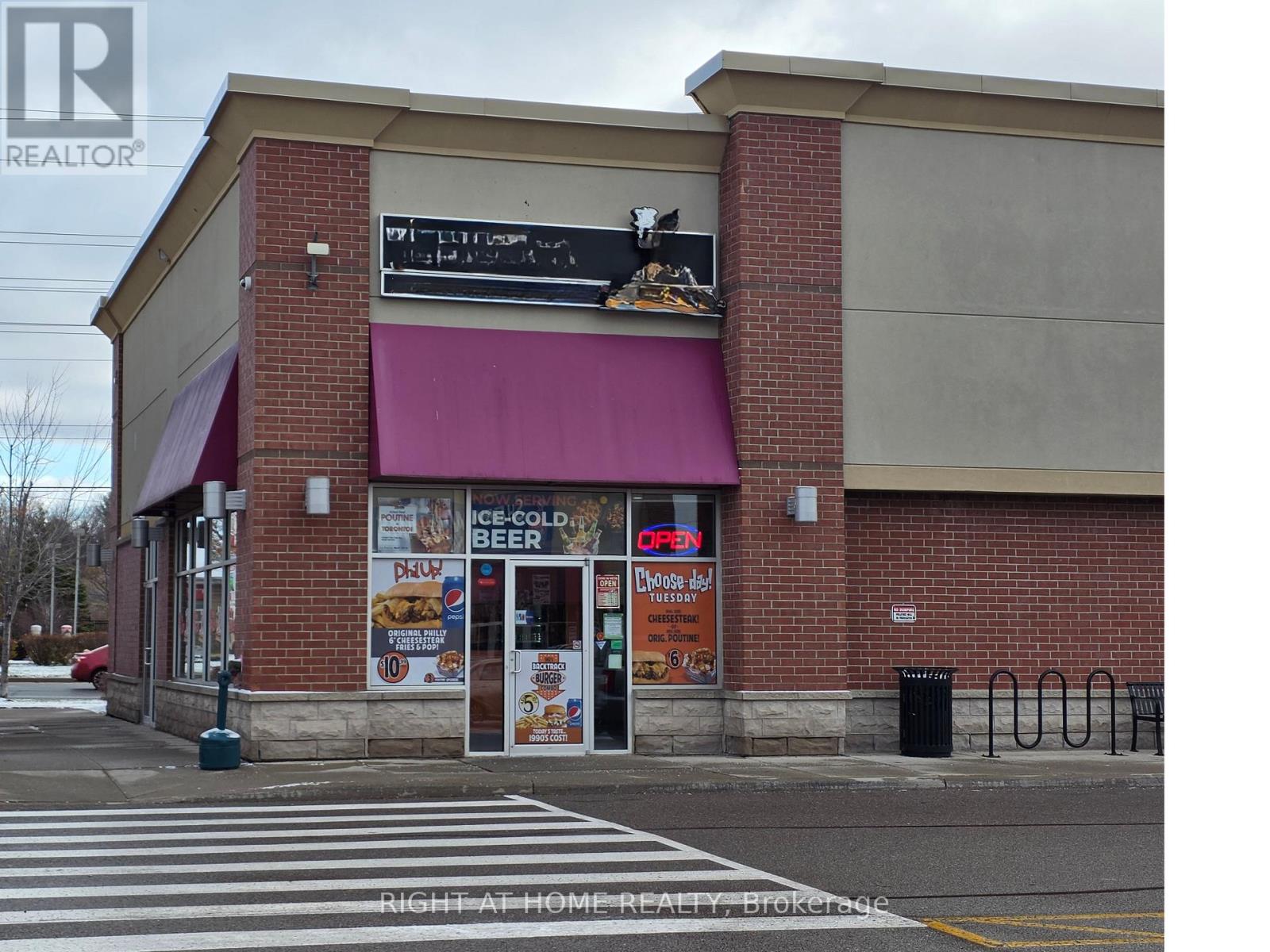 E1 - 710 TAUNTON ROAD E, Whitby, Ontario