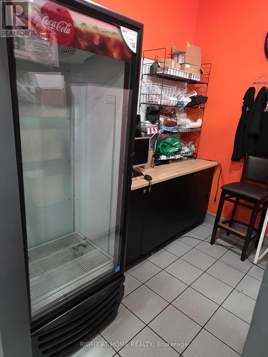 E1 - 710 Taunton Road E, Whitby, Ontario  L1R 3L6 - Photo 10 - E12614070