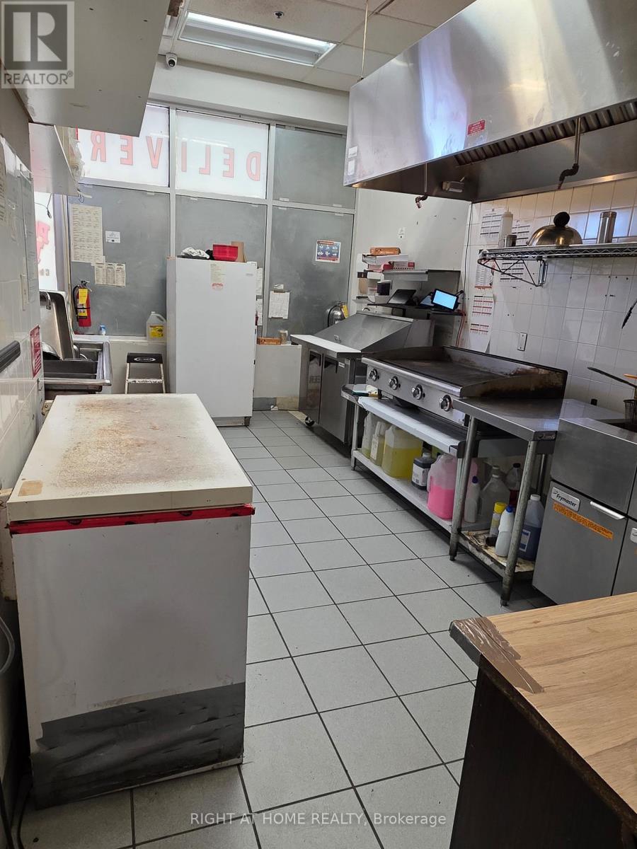 E1 - 710 Taunton Road E, Whitby, Ontario  L1R 3L6 - Photo 15 - E12614070