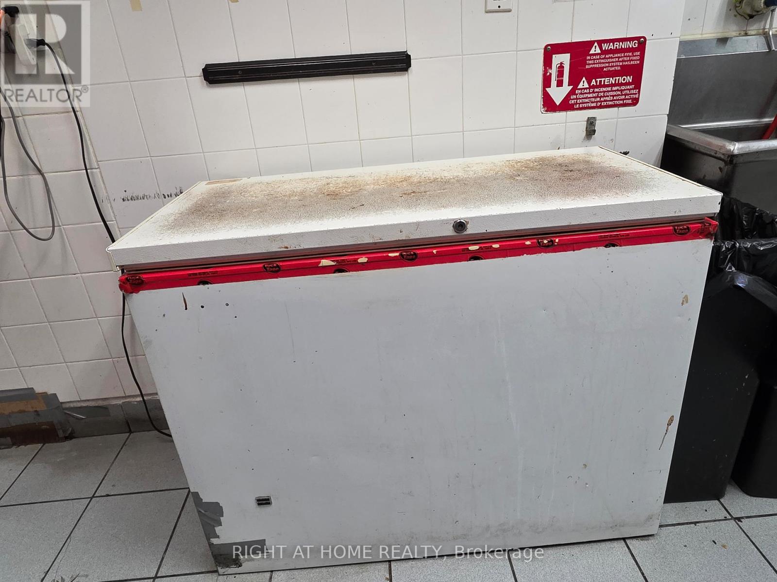 E1 - 710 Taunton Road E, Whitby, Ontario  L1R 3L6 - Photo 19 - E12614070