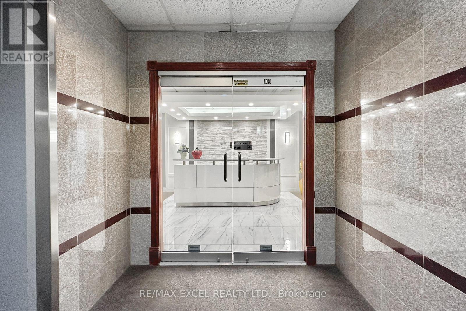 406 & 407 - 3950 14th Avenue, Markham, Ontario  L3R 0A9 - Photo 8 - N12614060