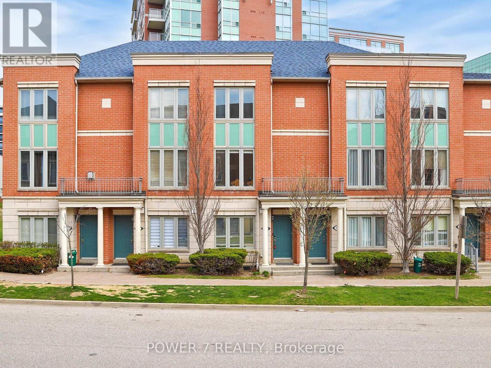 26 SUNCREST BOULEVARD, Markham, Ontario