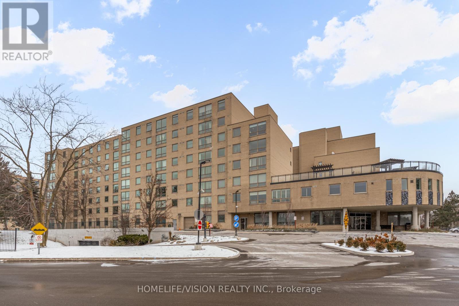 807 - 326 Major Mackenzie Drive E, Richmond Hill, Ontario L4C 1J3 - Photo 3 - N12614088