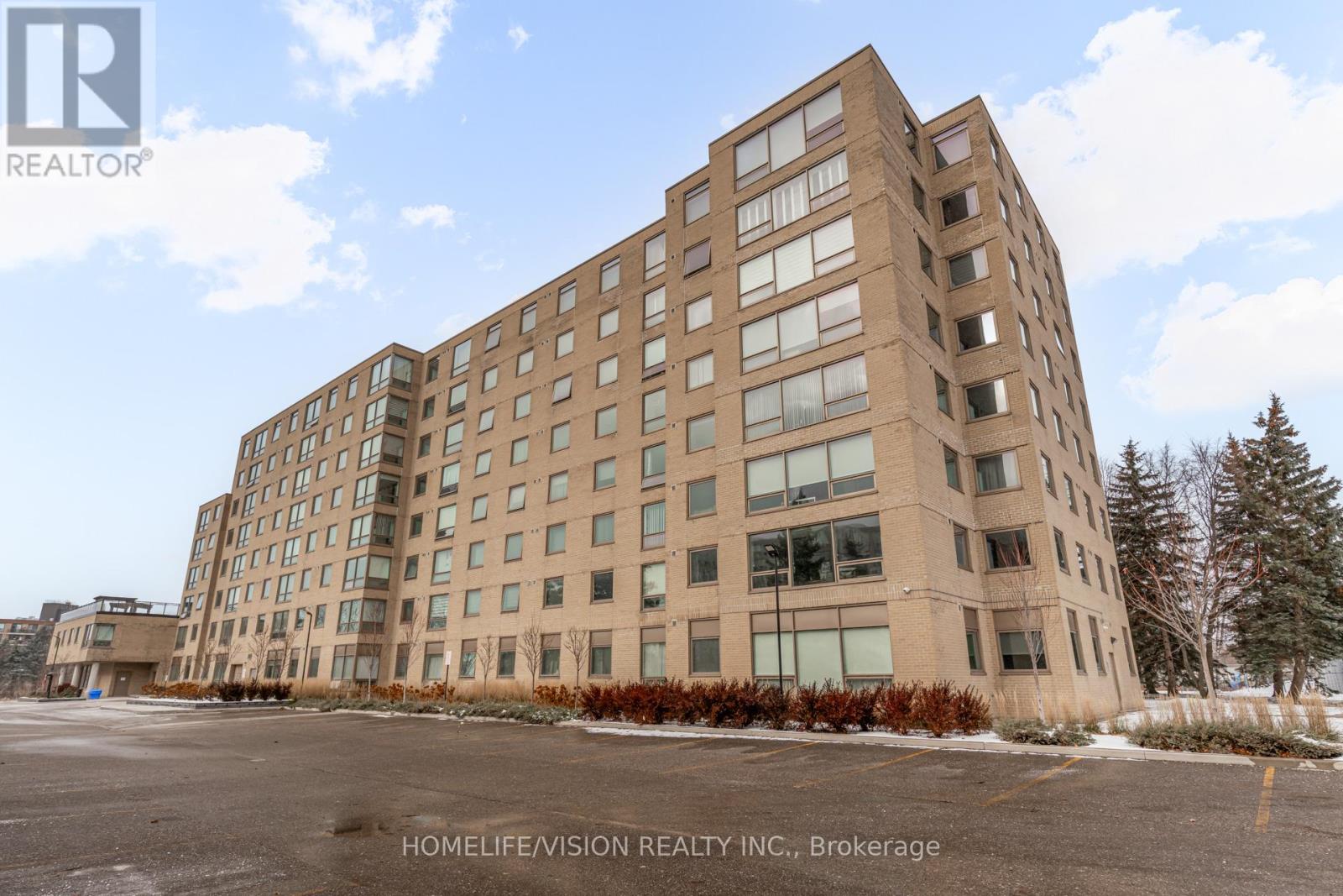 807 - 326 Major Mackenzie Drive E, Richmond Hill, Ontario L4C 1J3 - Photo 4 - N12614088