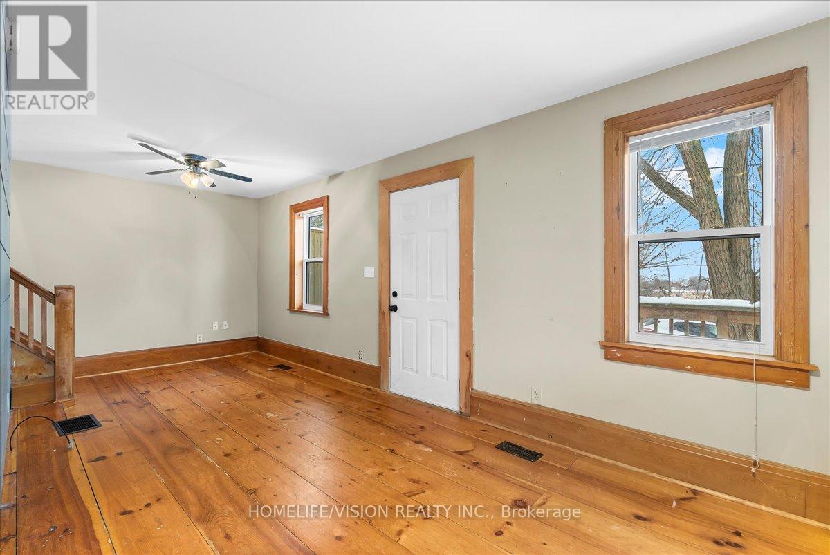 314 Russell Street, Midland, Ontario  L4R 3A2 - Photo 13 - S12614018