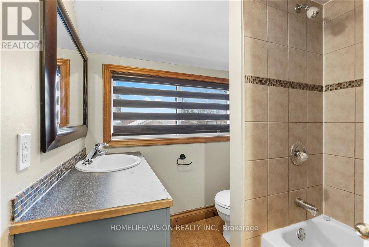 314 Russell Street, Midland, Ontario  L4R 3A2 - Photo 16 - S12614018