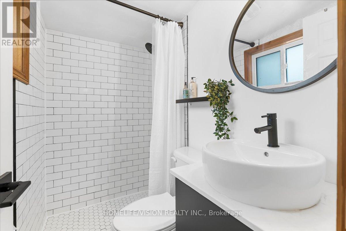 314 Russell Street, Midland, Ontario  L4R 3A2 - Photo 8 - S12614018