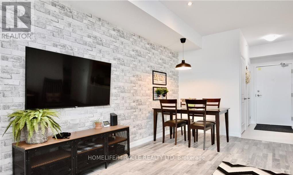 612 - 302 Essa Road, Barrie (0 West), Ontario  L9J 0H3 - Photo 8 - S12614128