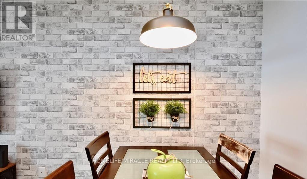 612 - 302 Essa Road, Barrie (0 West), Ontario  L9J 0H3 - Photo 9 - S12614128