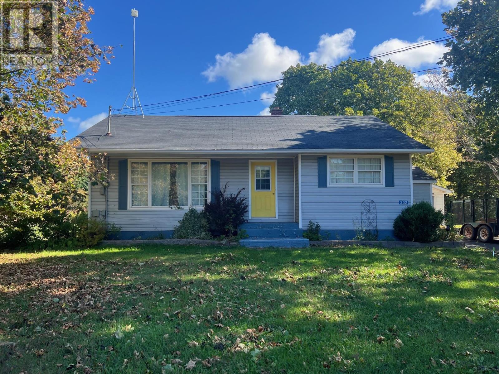 332 Church Street, Tignish, Prince Edward Island  C0B 2B0 - Photo 1 - 202529256