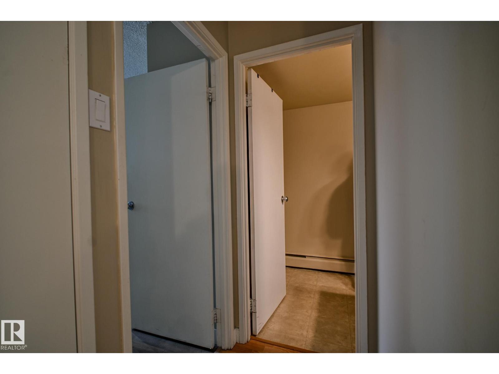 #802 9710 105 St Nw, Edmonton, Alberta  T5K 1A4 - Photo 19 - E4466399