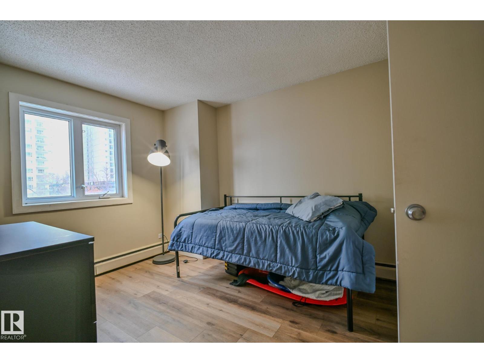 #802 9710 105 St Nw, Edmonton, Alberta  T5K 1A4 - Photo 21 - E4466399