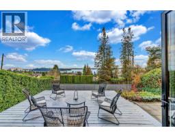 2234 PALMERSTON AVENUE, West Vancouver, British Columbia