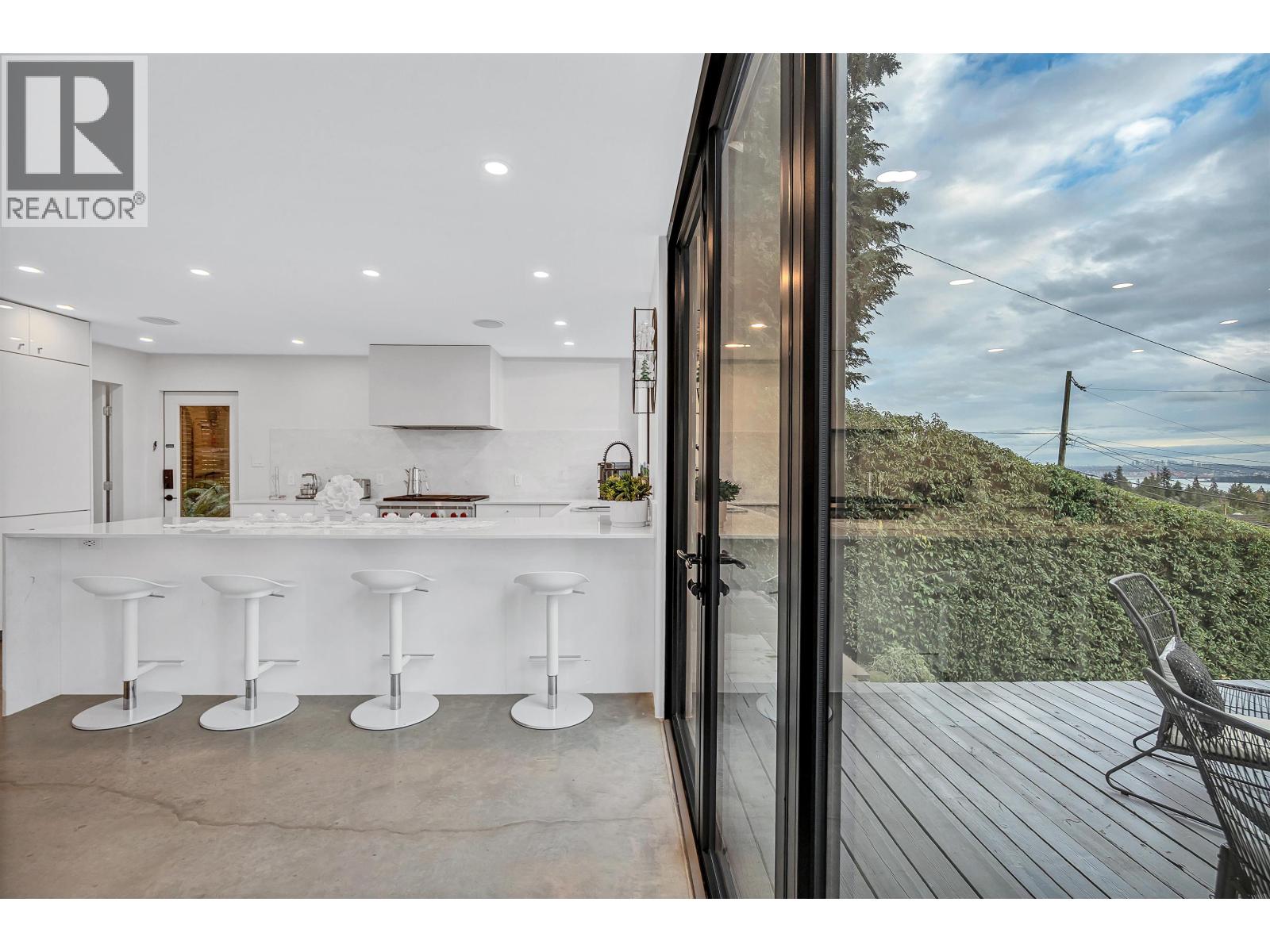 2234 Palmerston Avenue, West Vancouver, British Columbia  V7V 2V8 - Photo 12 - R3071619