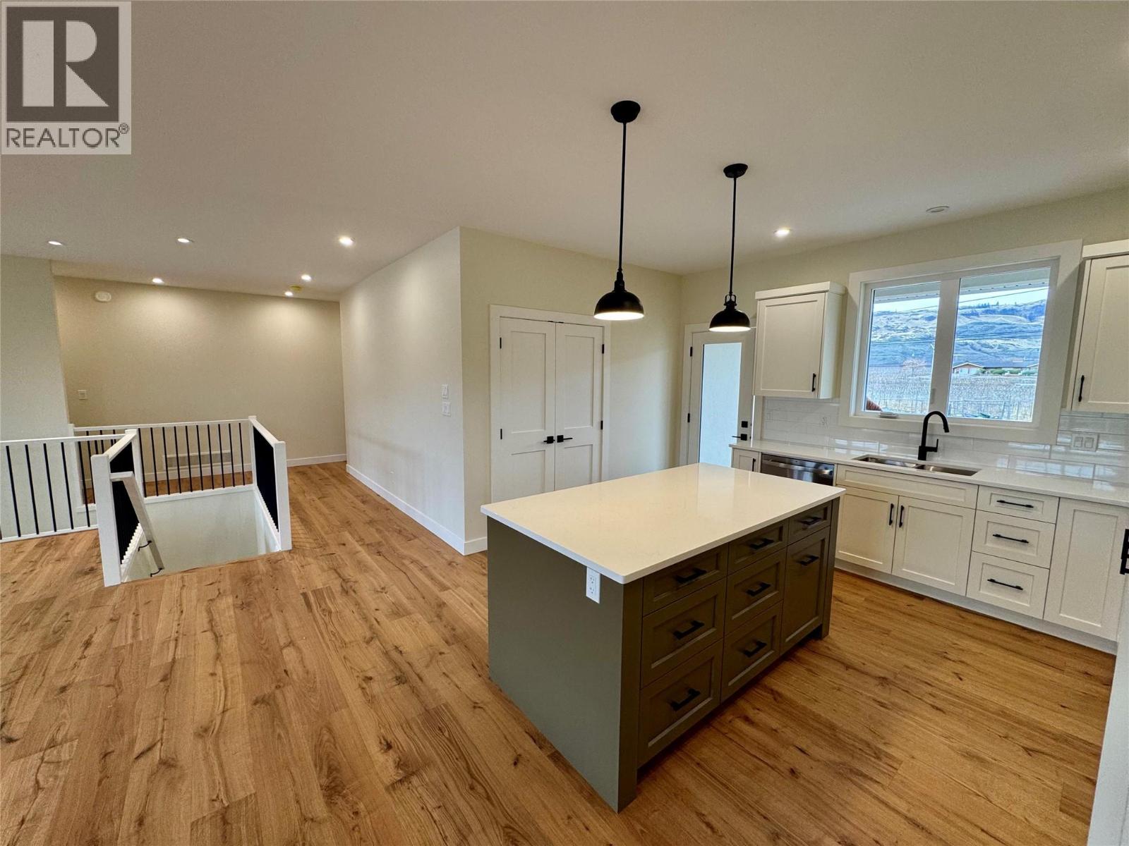 9 Hibiscus Court Osoyoos, BC V0H1V1_9