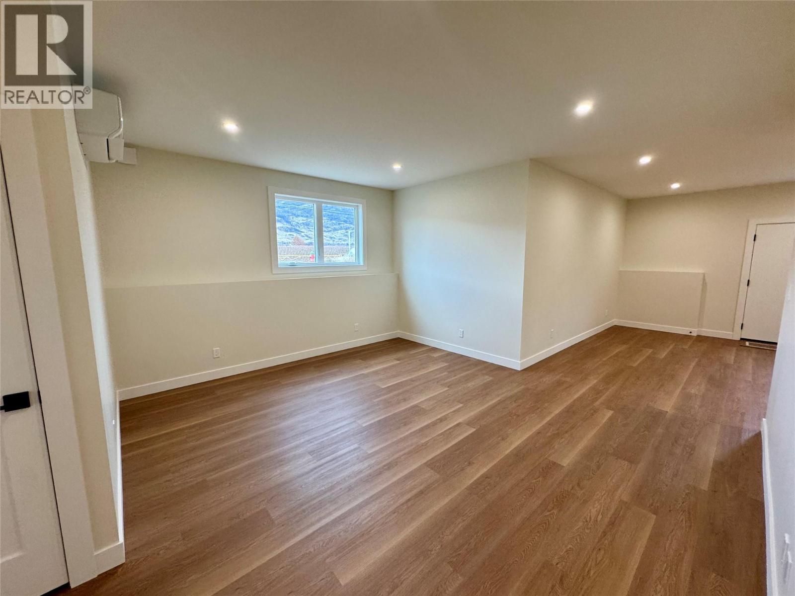 9 Hibiscus Court Osoyoos, BC V0H1V1_17