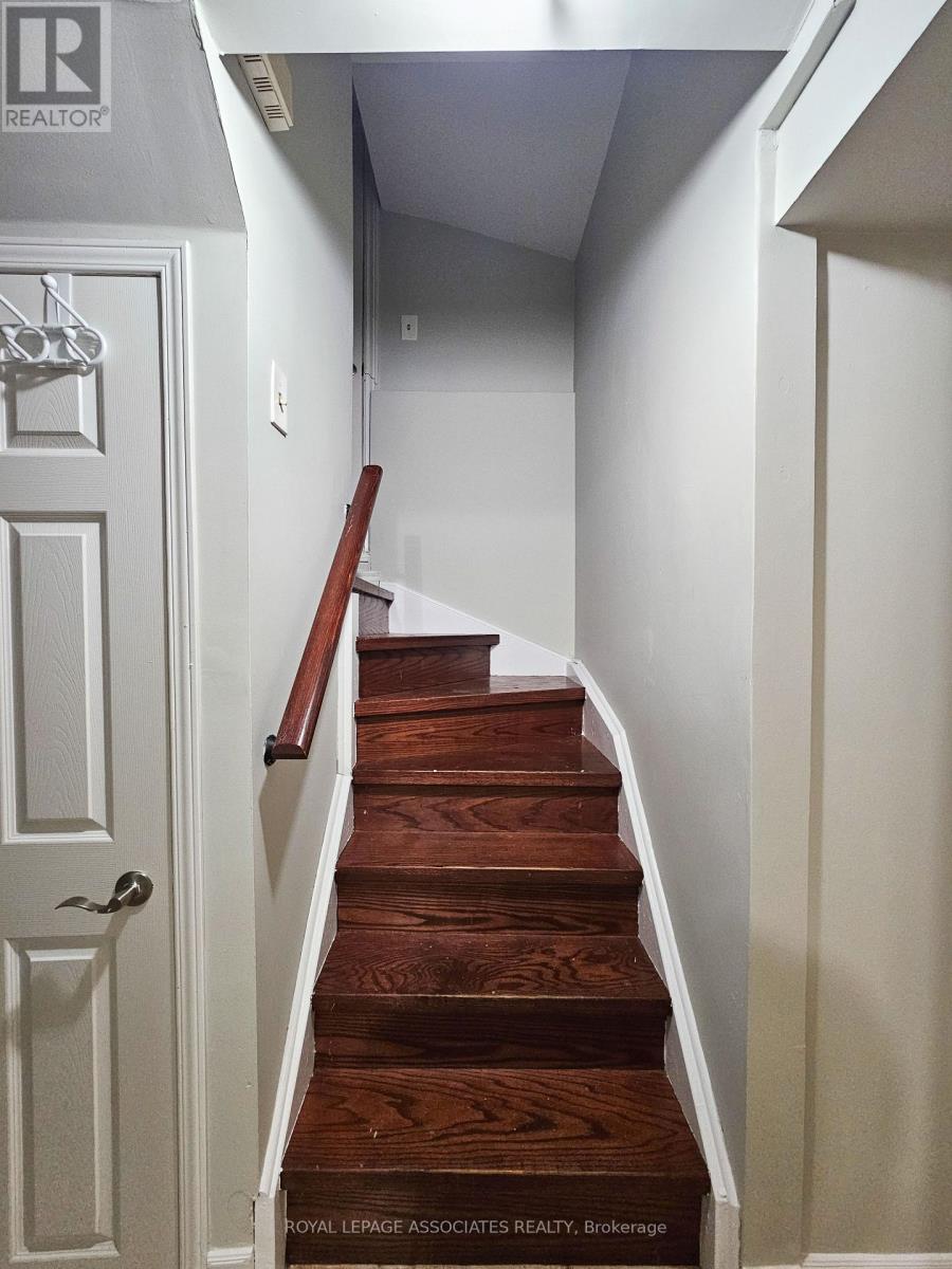 Bsmt - 175 Ecclestone Drive, Brampton, Ontario  L6X 3R1 - Photo 2 - W12613984