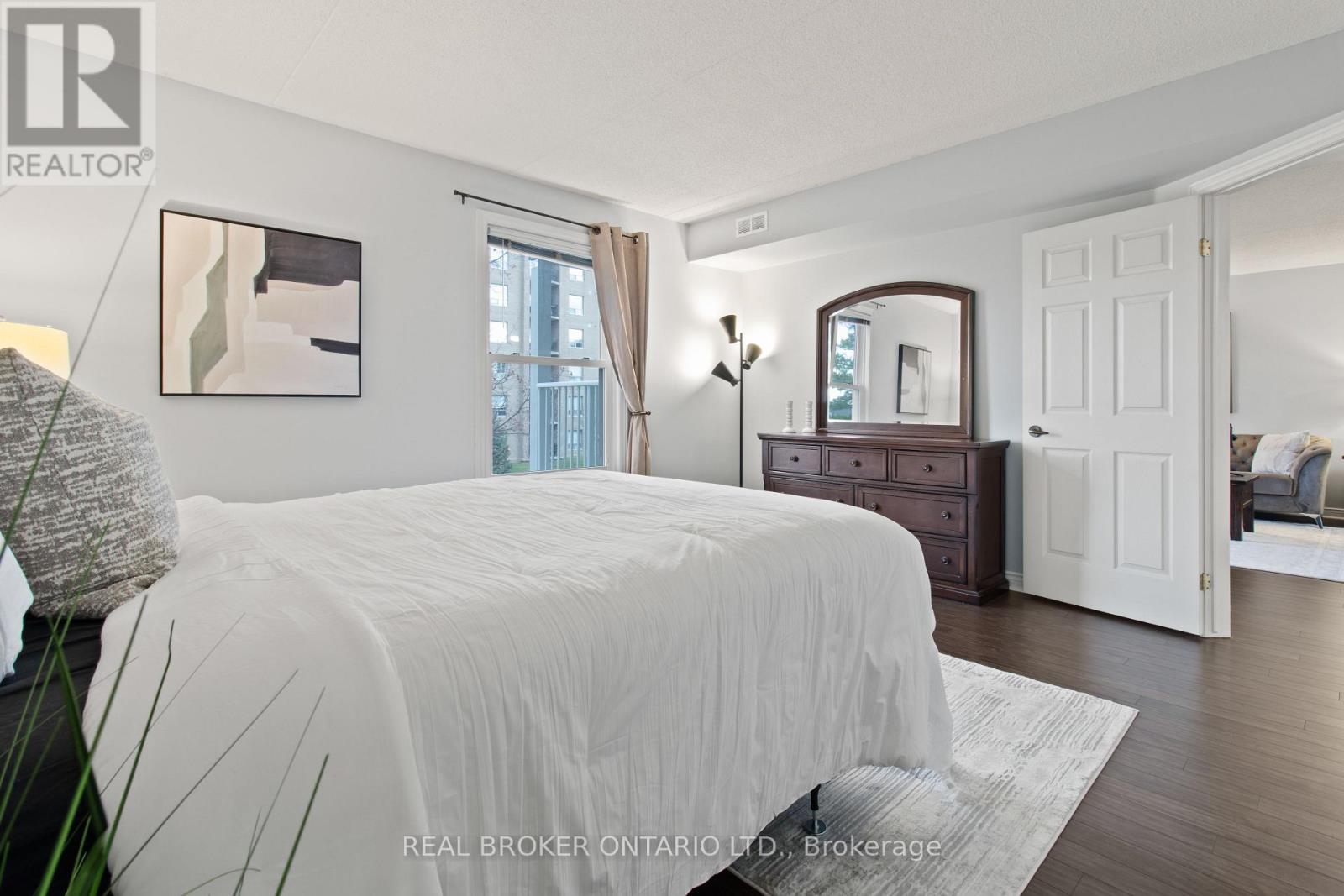 214 - 2010 Cleaver Avenue, Burlington, Ontario  L7M 4C1 - Photo 19 - W12613994