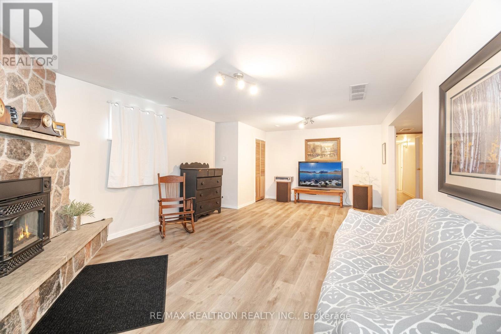 17145 Caledon King Townline N, King, Ontario  L0G 1W0 - Photo 19 - W12614042